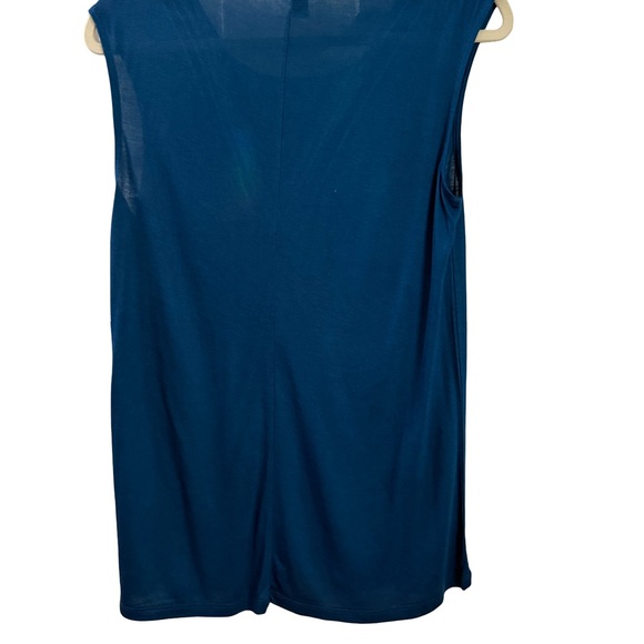Sleeveless Navy Blue Top - Picture 2 of 7